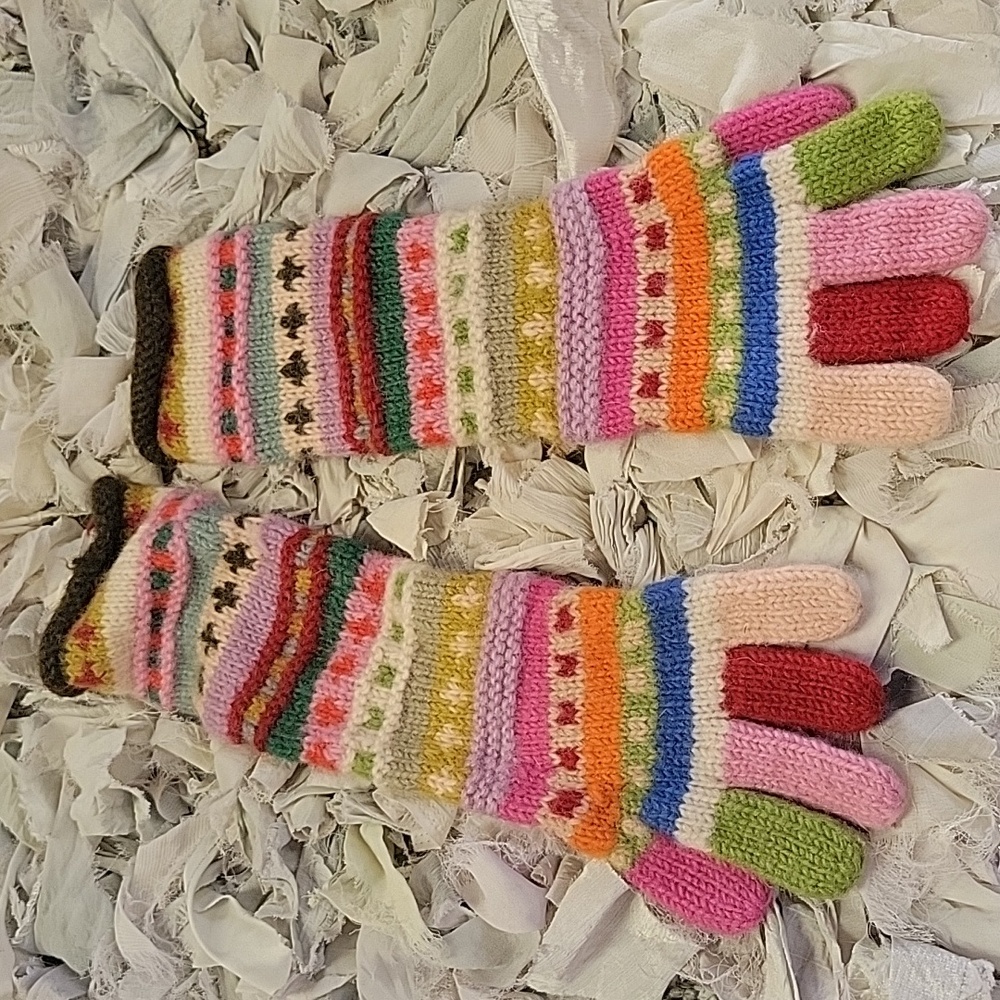 Gloves. ♡